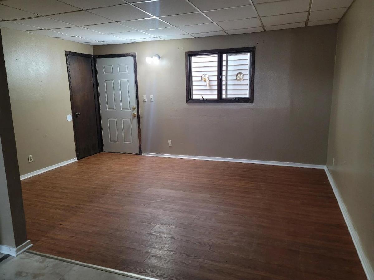 Spencer For Rent 101 1/2 8th St SE, Spencer IA